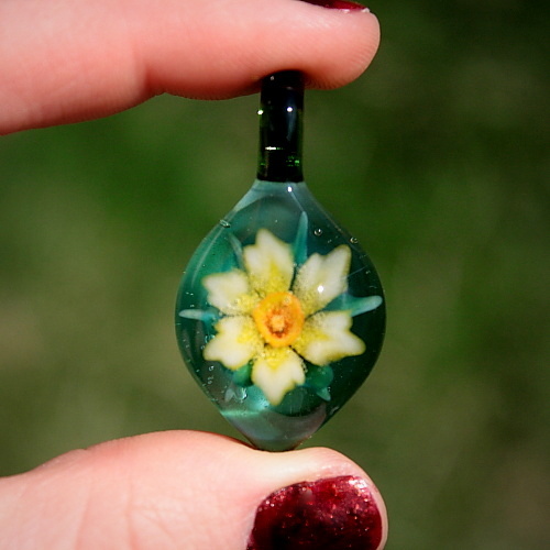 Daffodil Over Emerald