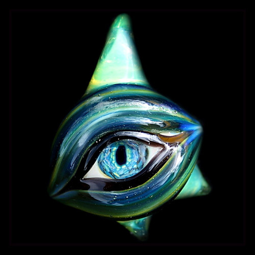 Mini Reptillian Eye