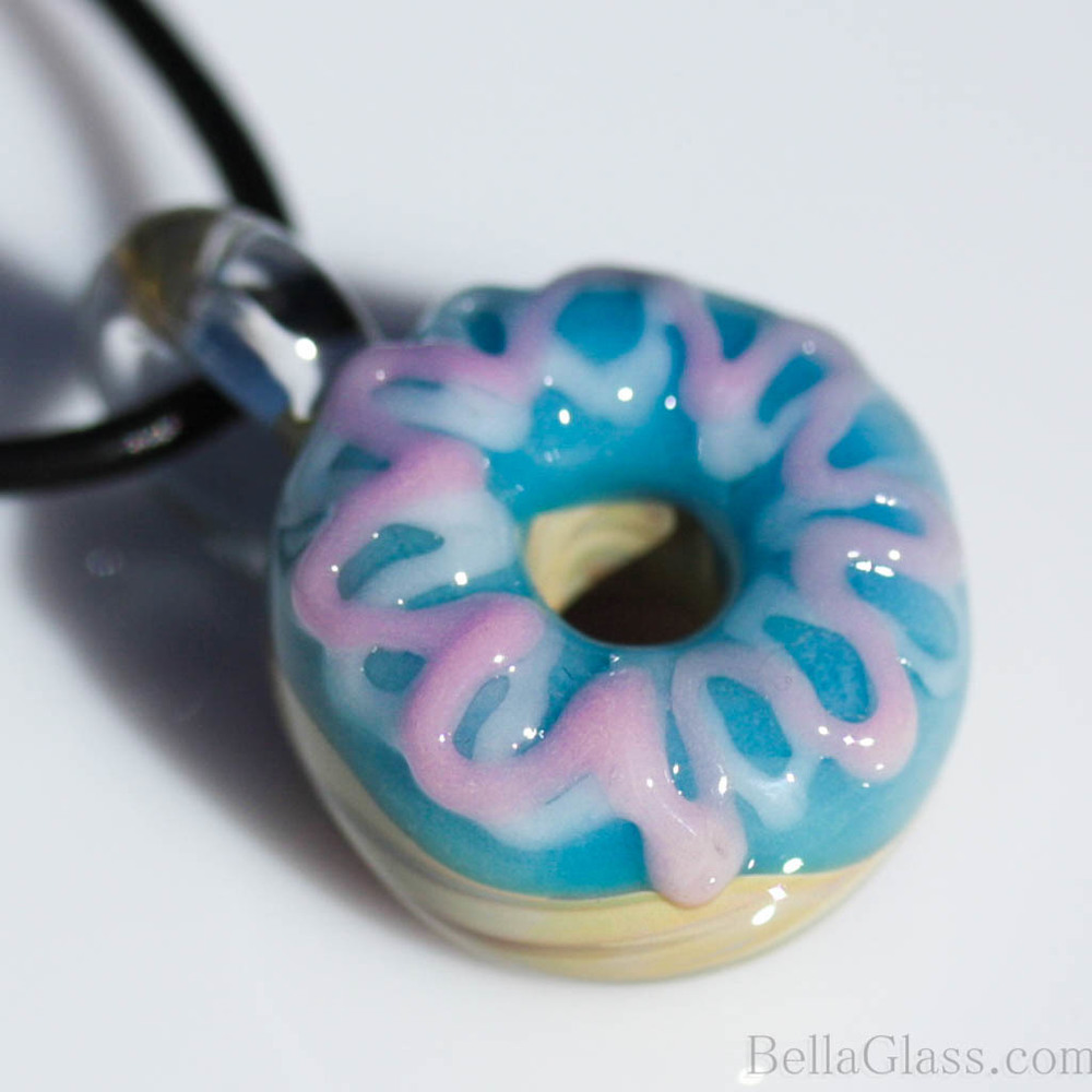 Berry Cream Doughnut