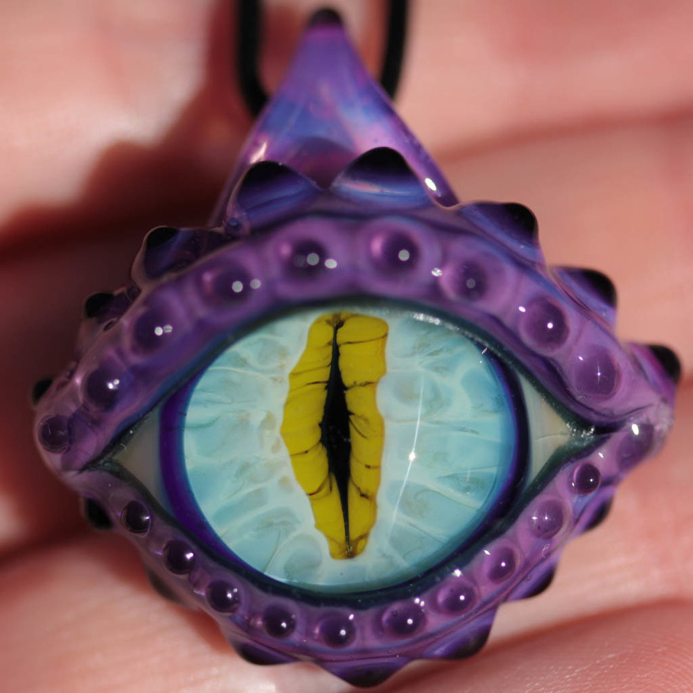 Cool Dragon Eye, but flawed