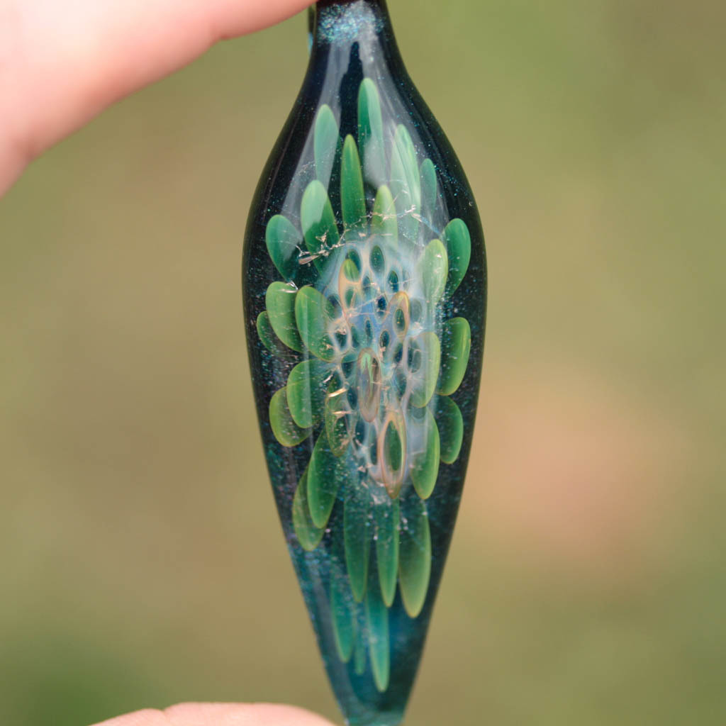 *Green Fume Glitter