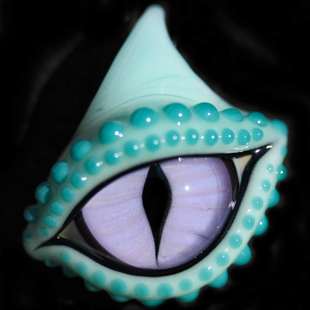 Pale Purple Dragon Eye