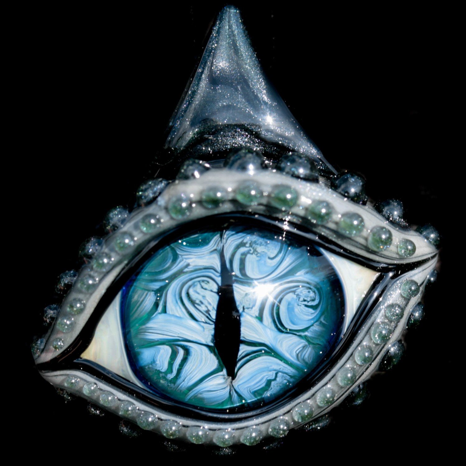 Graffiti Ice Dragon Eye