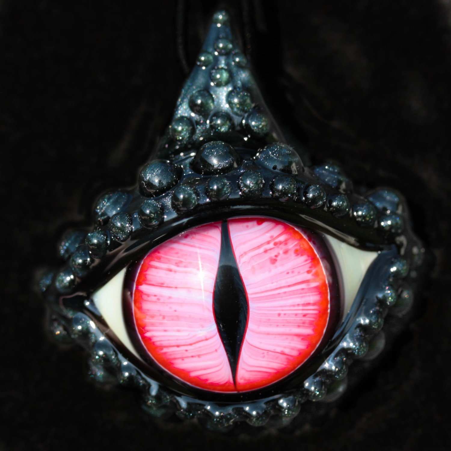 Favoritist Dragon Eye!
