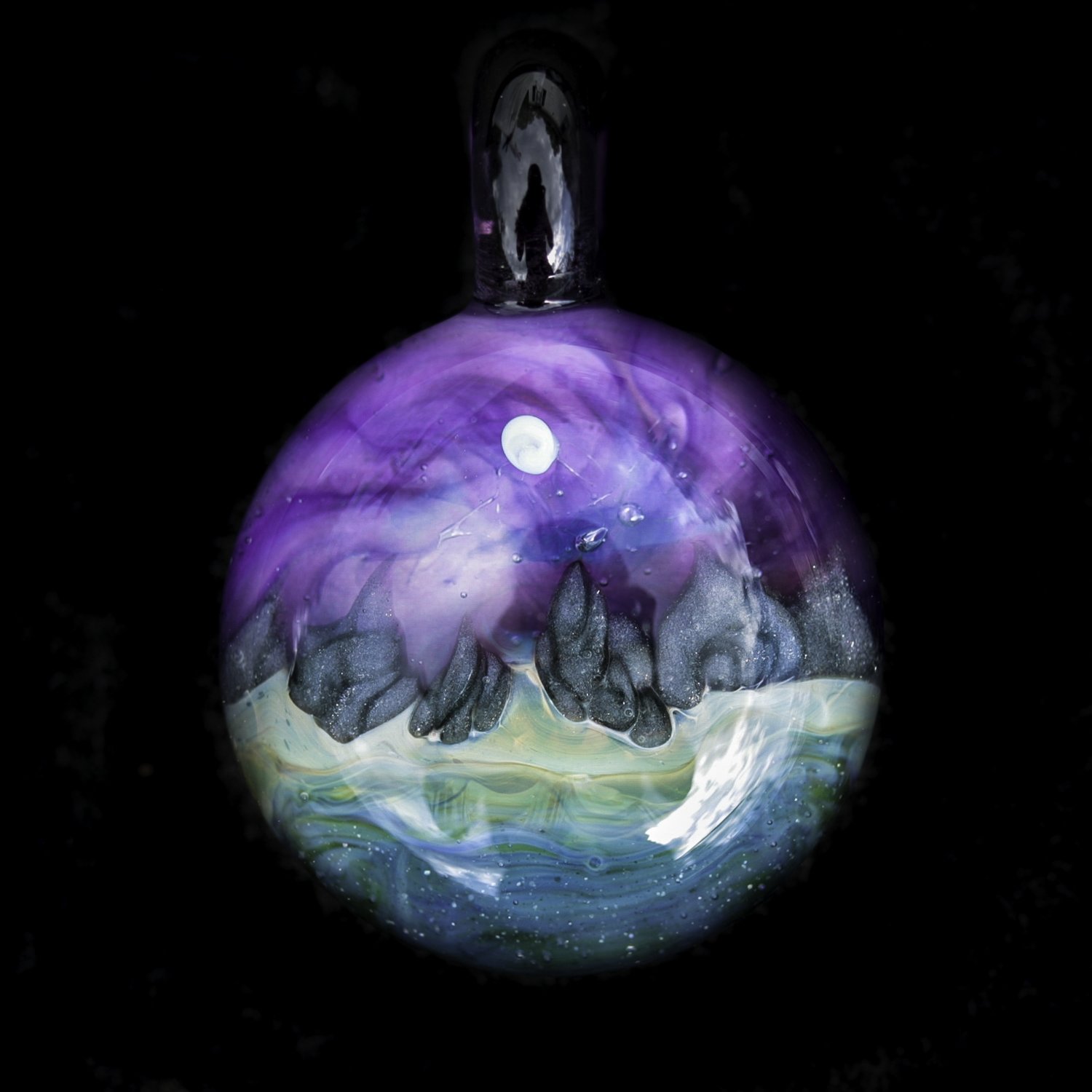 Purple Sky Ocean Scene