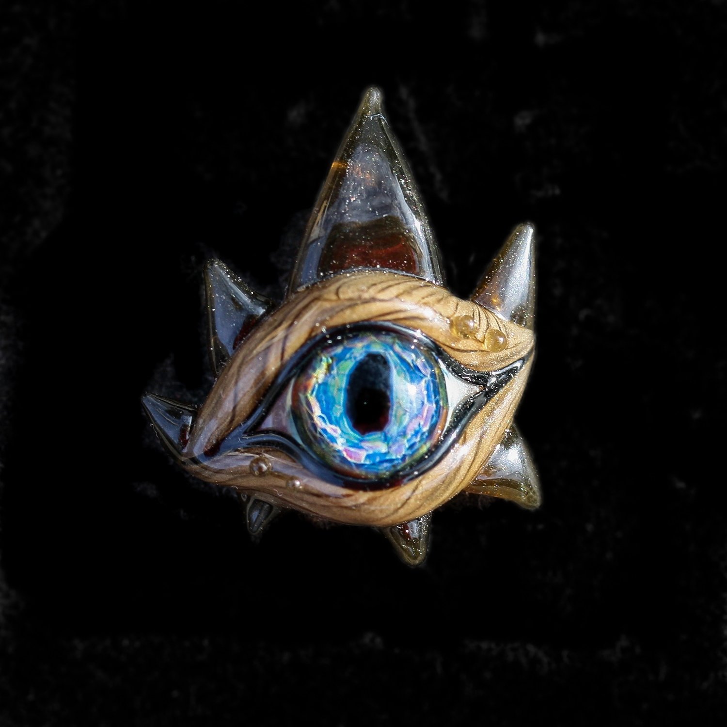 Mini Horned Dragon Eye