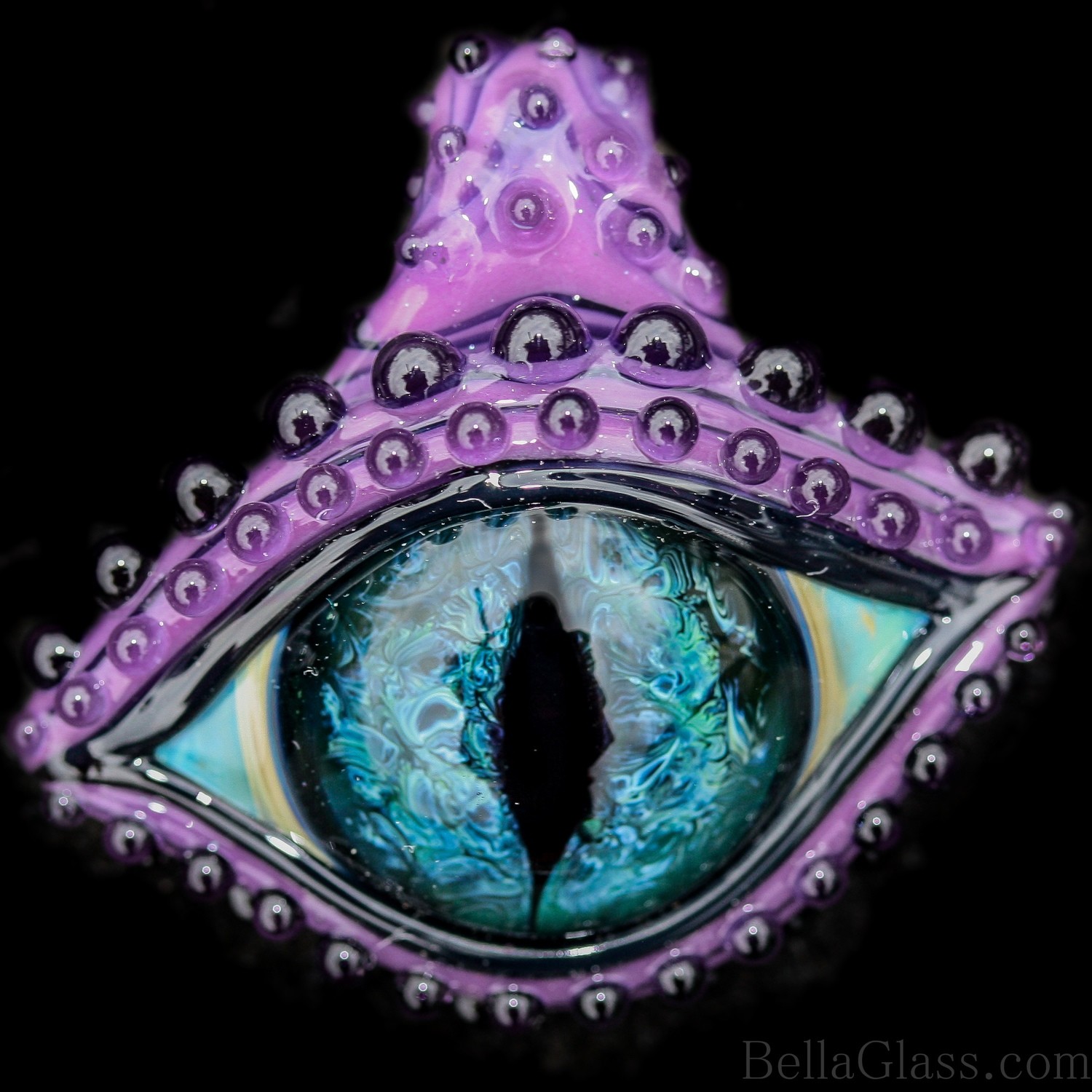 Graffiti Dragon Eye