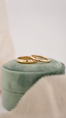 The Curve set trouwringen 14K goud