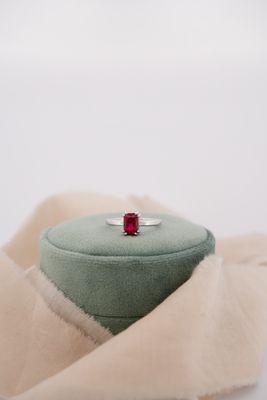 Sky ring Emerald cut