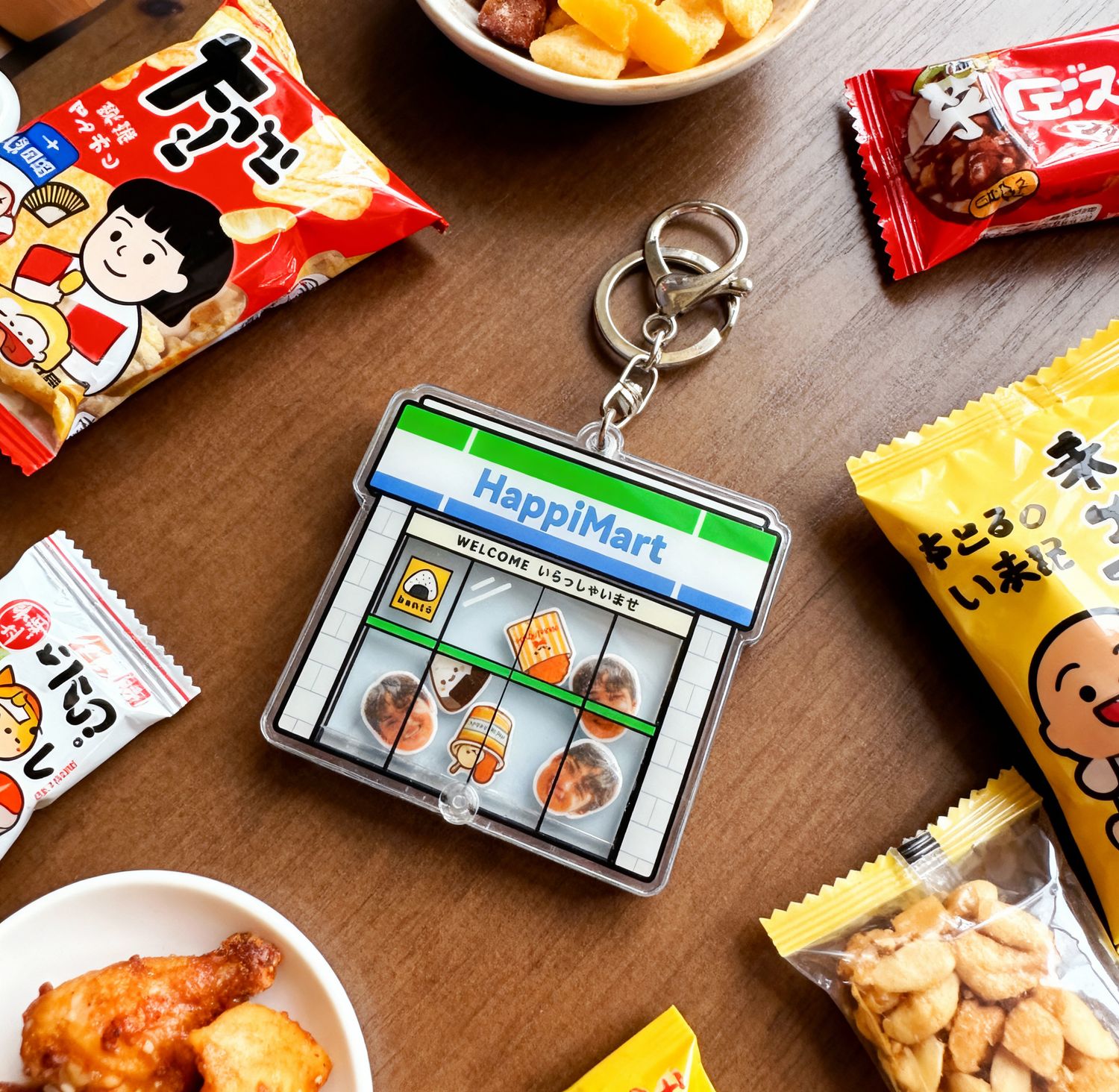 HAPPI MART SHAKER KEYCHAIN