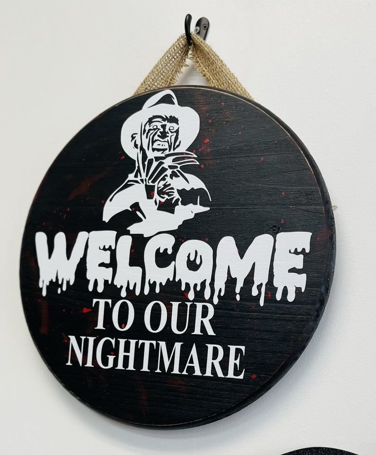 Welcome to Our Nightmare Freddy Wall Round