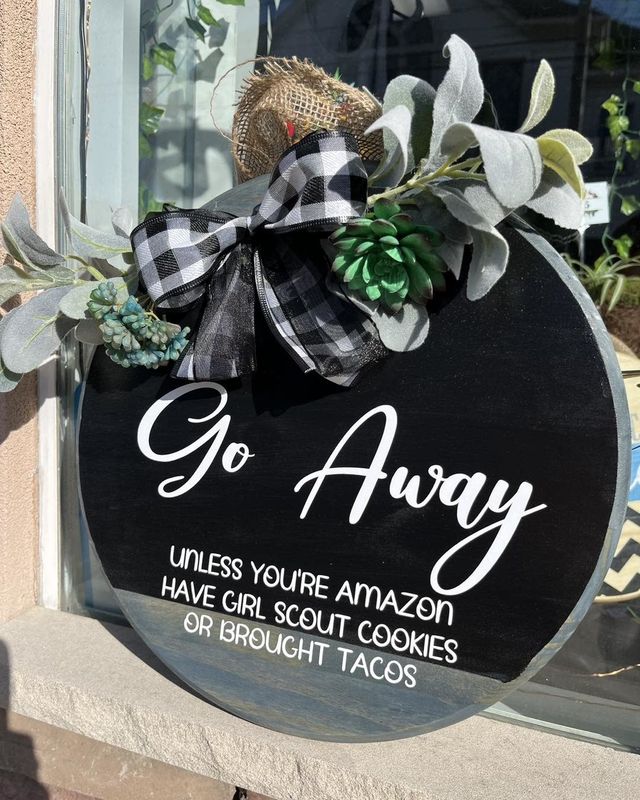 Go Away 15&quot; Door round