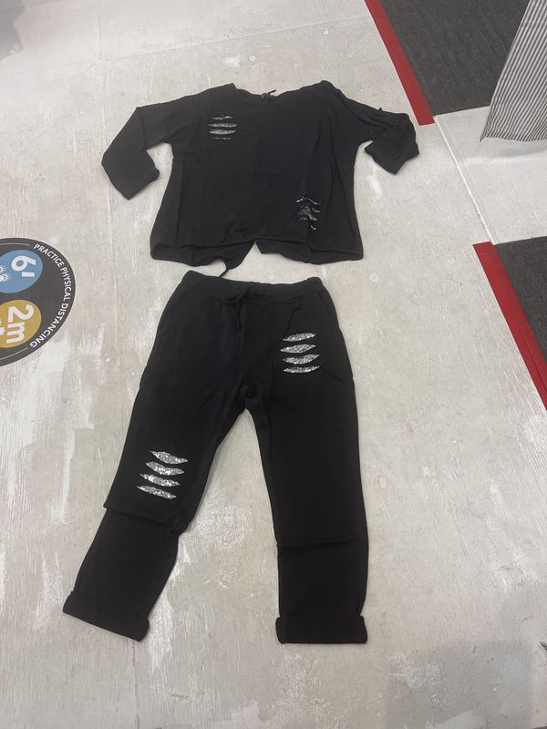 Pant8226