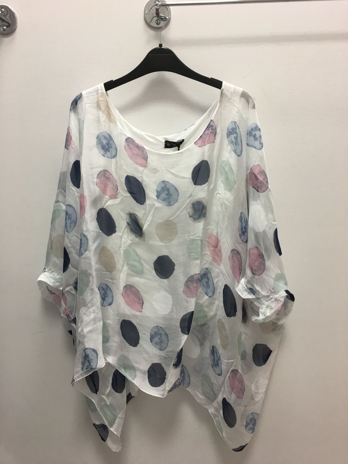 Bella Amor silk top8183A