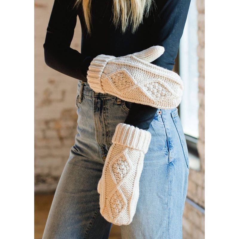 Beige Cable Knit Mittens