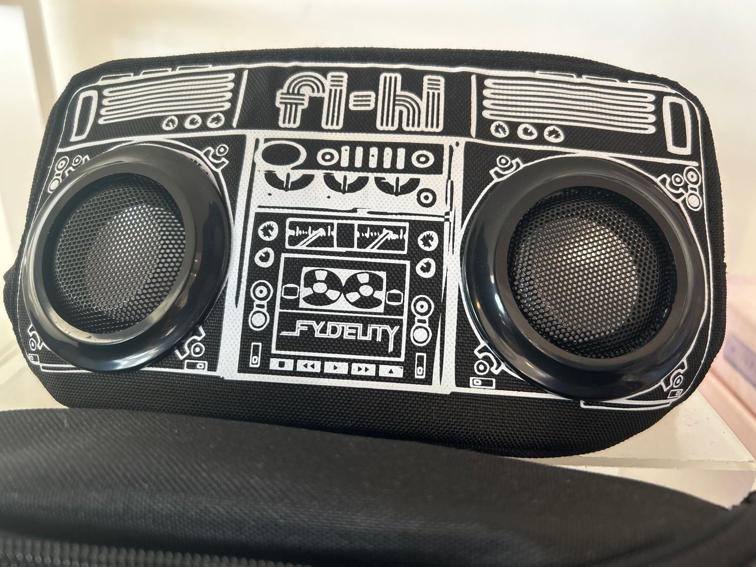 Fi Hi Bluetooth speaker boom box fanny pack