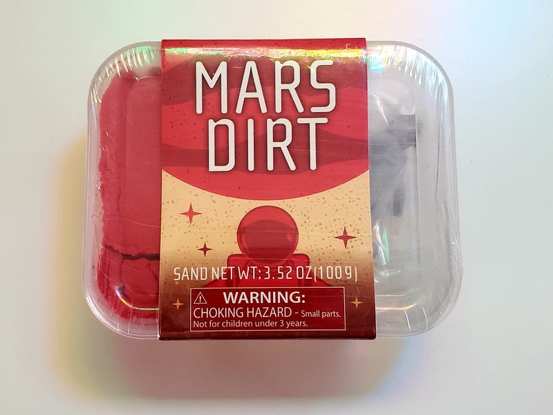 Mars Dirt &amp; Moon Dust Kinetic Sand with Space Figurine