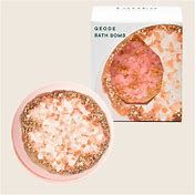 Crystal Geode Bath Bomb - Rose Quartz