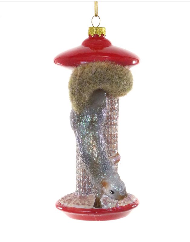 PESKY SQUIRREL ORNAMENT