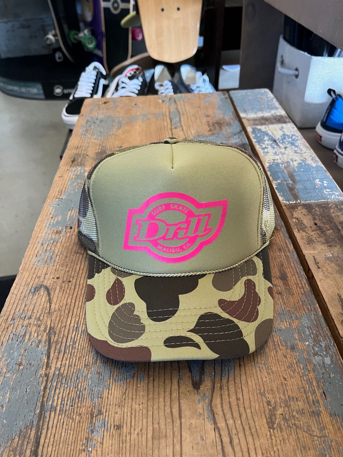 Drill Insignia Camo Foam Trucker, type: Lod Camo/Pink, Size: OS
