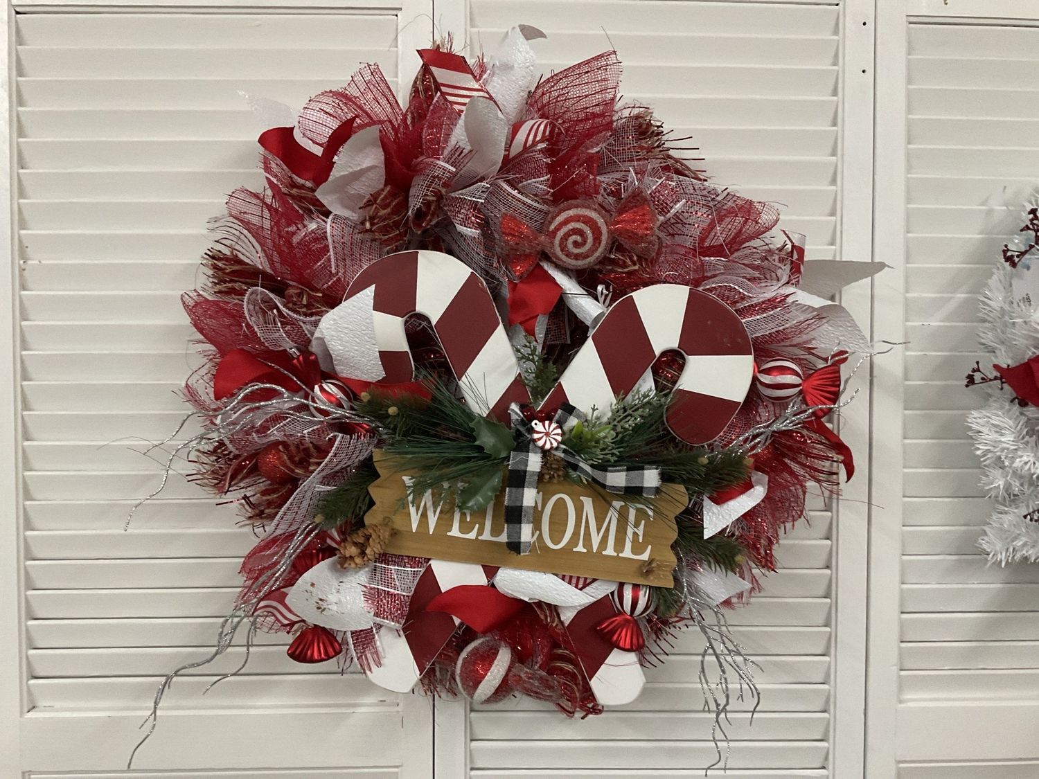 Wreath Mesh Red and White &quot;Welcome&quot; with Candy Canes 22 inches