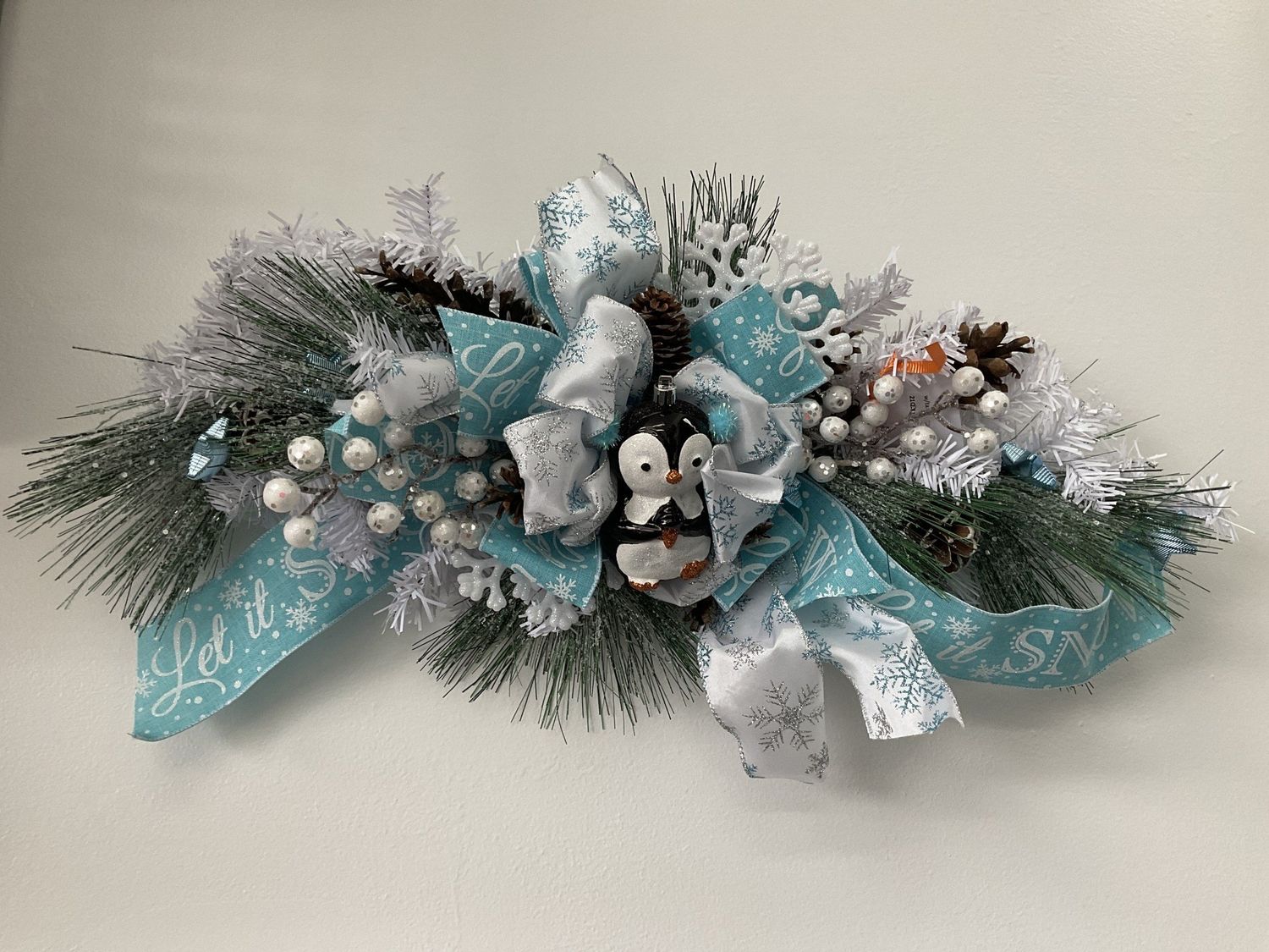 Swag White Evergreen 27 in-Penguin/Baby Blue Let It Snow Ribbon