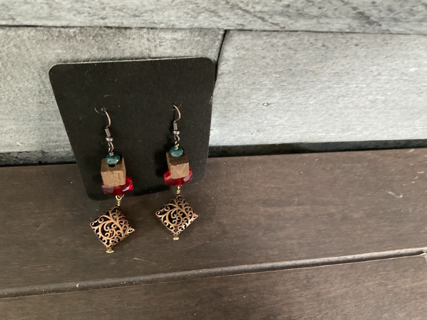E172 Earrings Wood Square Block