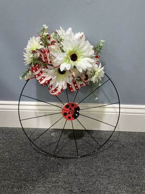 Wreath Bicycle 18 in-Black Ladybug w/White Daisies and Red Polka Dot Ribbon