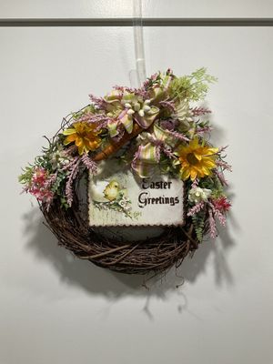 371 Wreath Grapevine 16 in-&quot;Easter Greetings&quot; w/Carrot and Yellow Flowers and Yellow Plaid Ribbon