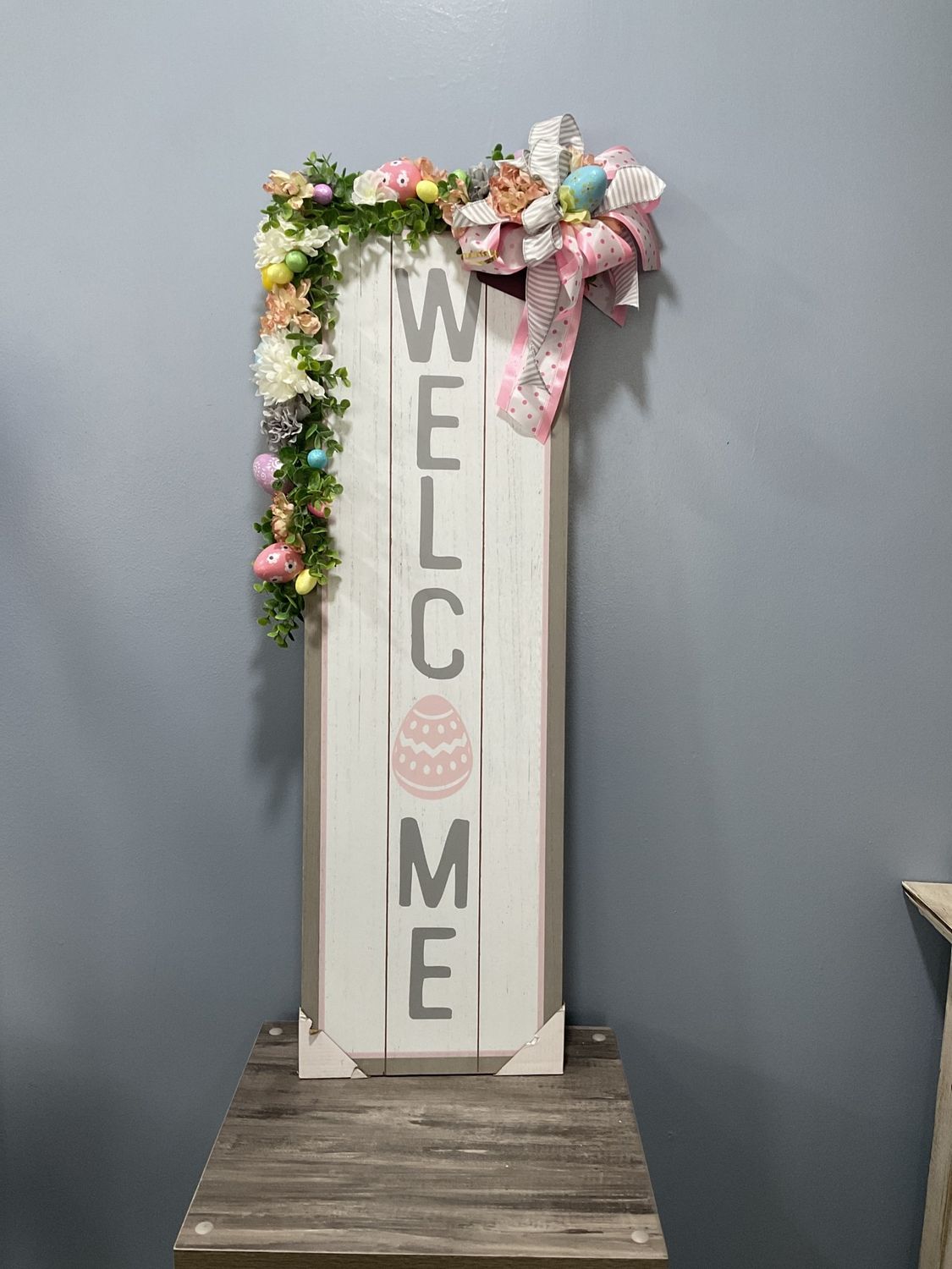 340 Sign 11x38-White &quot;Welcome&quot; w/Flowers Eggs and Pink Polka Dot Ribbon