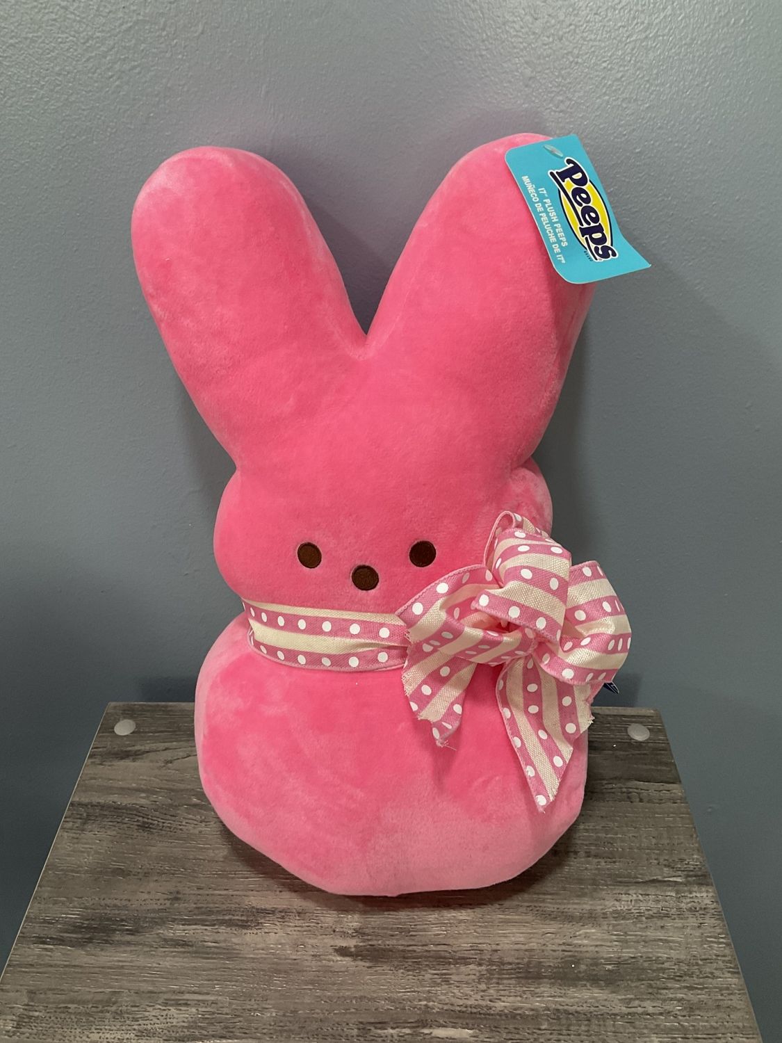 712 Peeps 17 in Plush-Pink w/Pink Polka Dot Ribbon