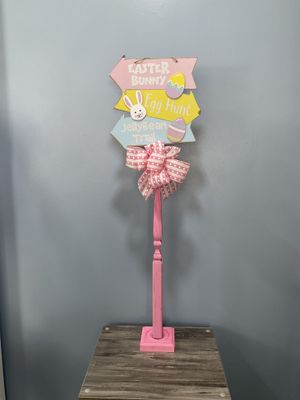690 Standing Sign 37 in-Pink w/&quot;Easter Bunny Egg Hunt&quot; and Pink Polka Dot Ribbon