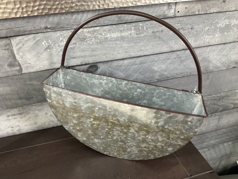 Round Galvanized Wall Planter