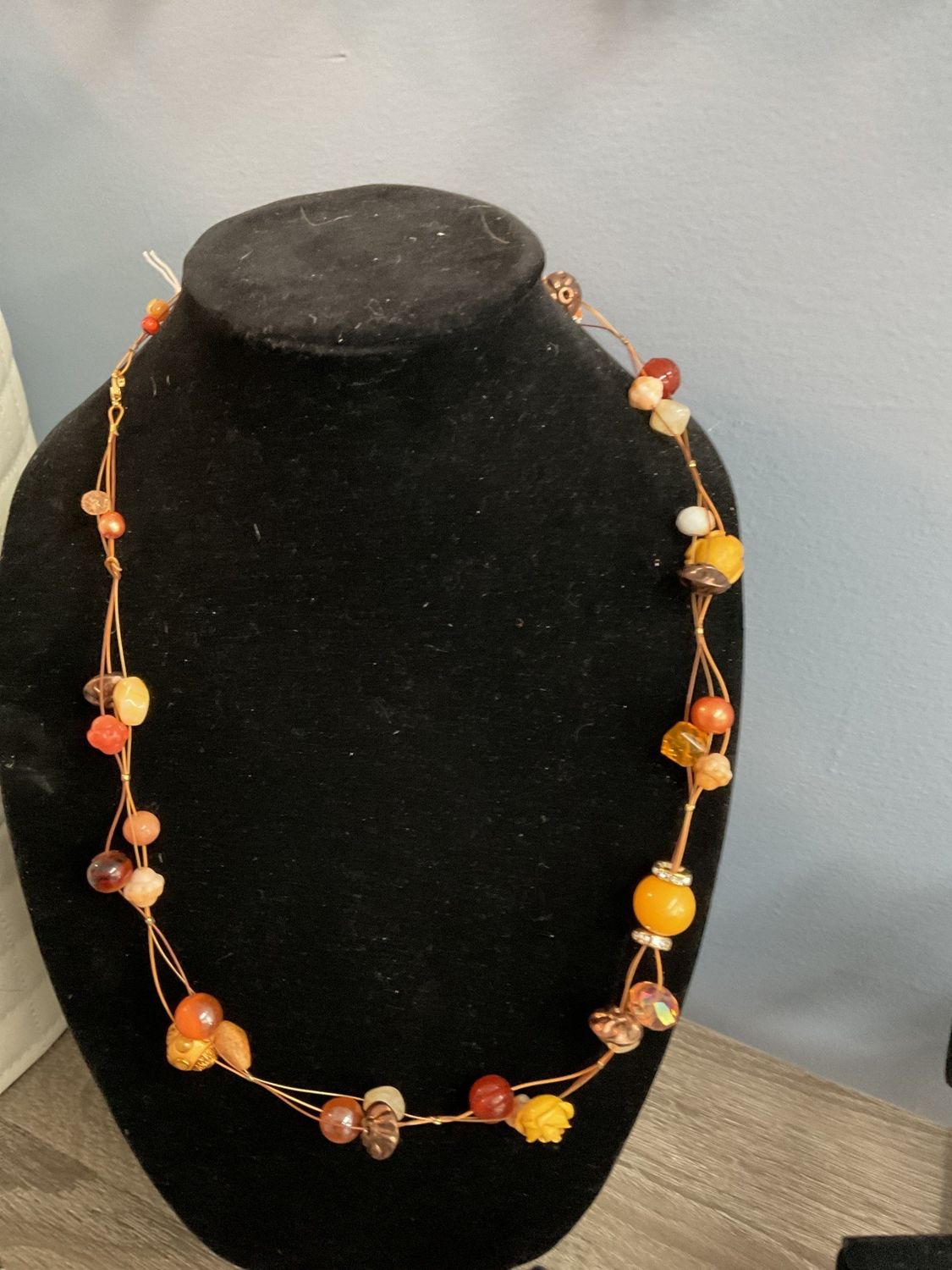 F04-04 Necklace Orange BoHo