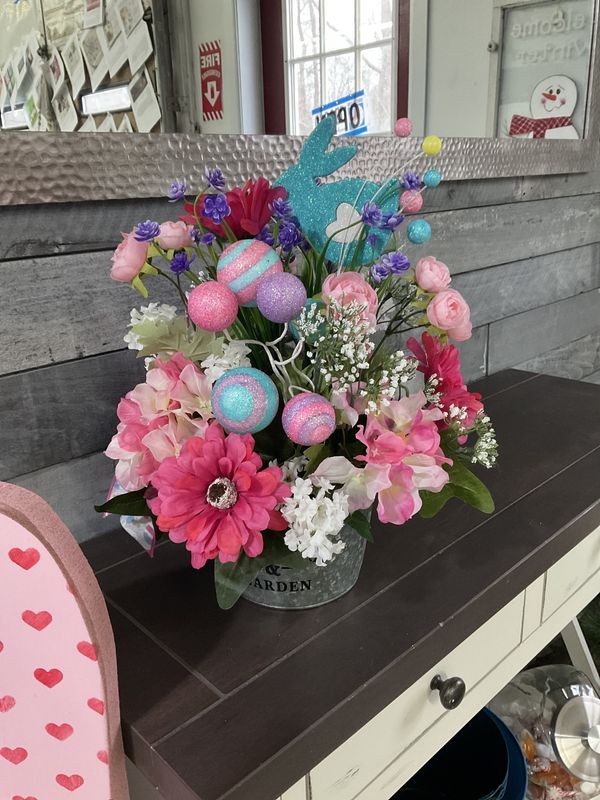 Centerpiece Easter Metal  Bucket w/ Blue Rabbit, Pink Flowers