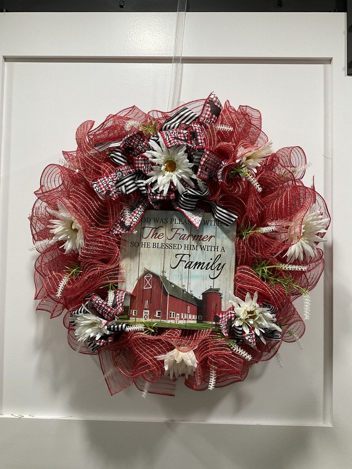 Wreath Mesh 30 in-Red &quot;The Farmer&quot; w/White Flowers and Cow Red Checked Ribbon