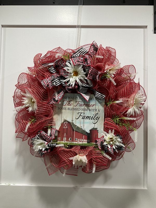 Wreath Mesh 30 in-Red &quot;The Farmer&quot; w/White Flowers and Cow Red Checked Ribbon