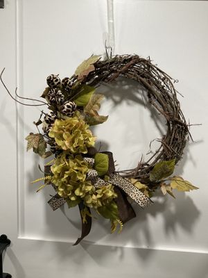 Grapevine Wreath w Leopard Print Pumpkins and Ribbon