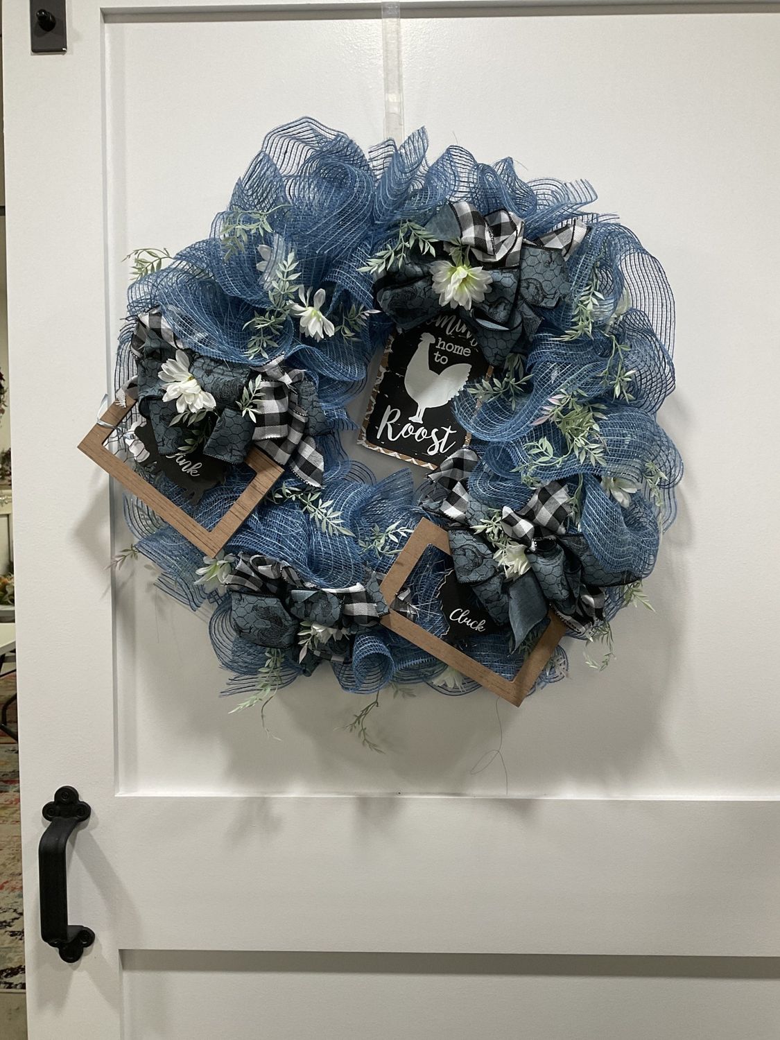 Wreath Mesh 18 in-Blue w/White Flowers &quot;Coming Home to Roost&quot; Black Ribbon