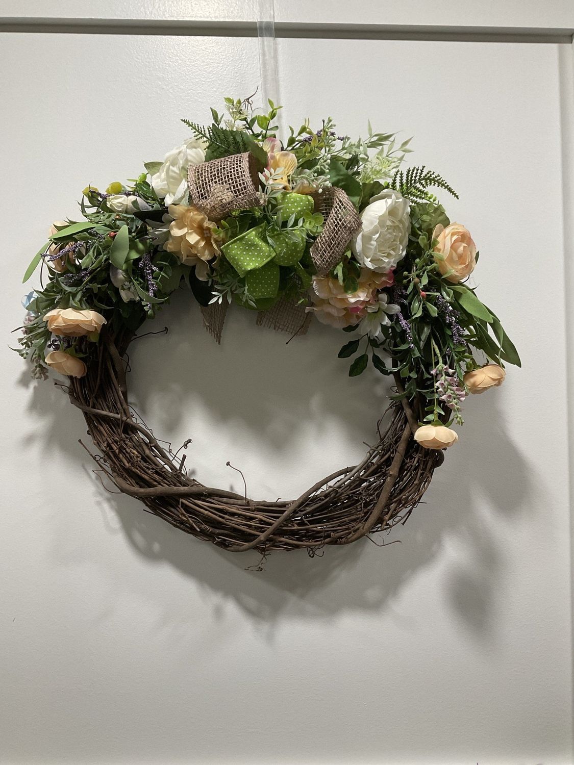 Wreath Grapevine 18 in-Peach and White Flowers w/Burlap and Green Dotted Ribbon