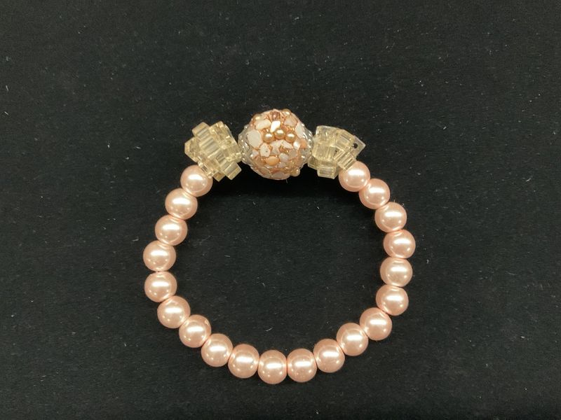B37 Bracelet Elastic-Glass Pearl and Gold Boho Bead