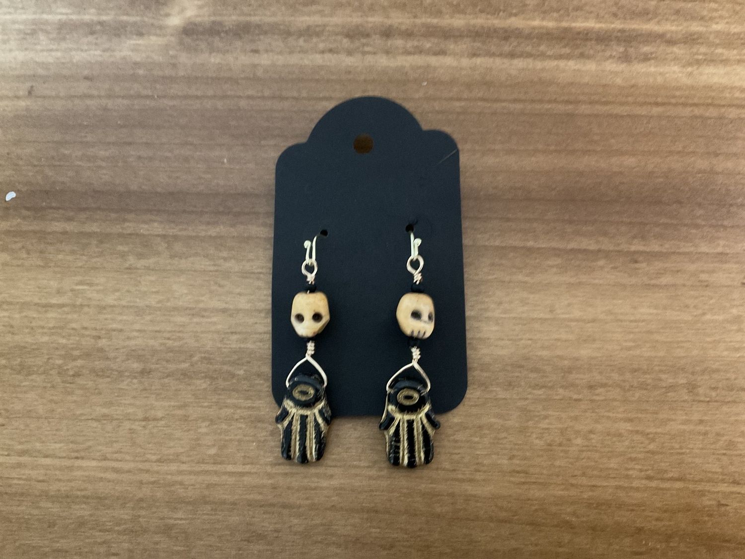 SKE9 Skull &amp; Hamsa Earrings
