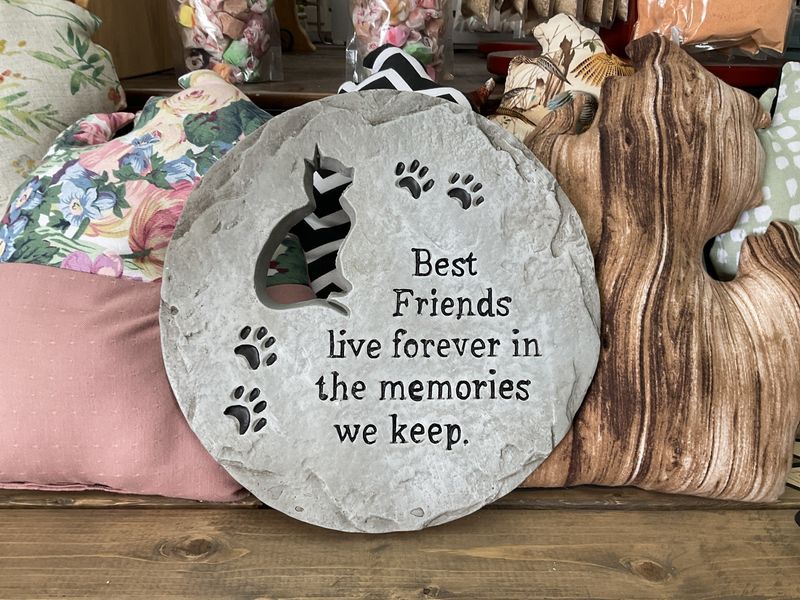 Cat Memorial Stone