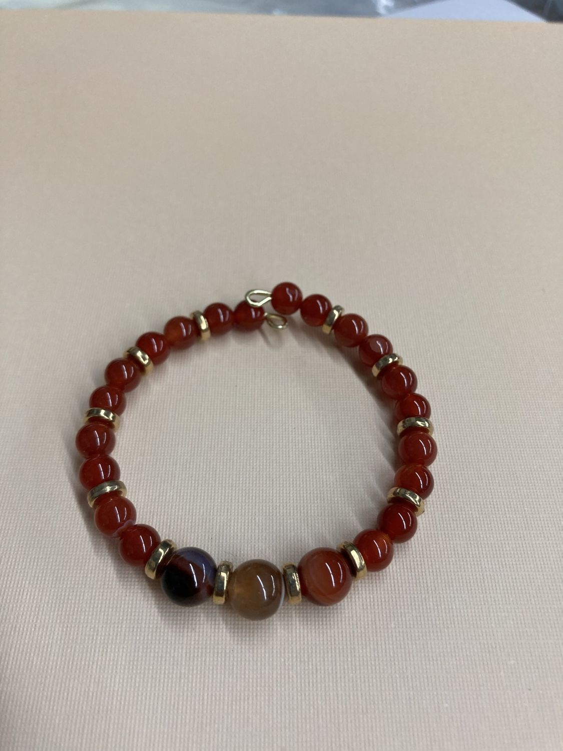 MWB002 Red Carnelian Beads with Gold Metal Bead Bracelet
