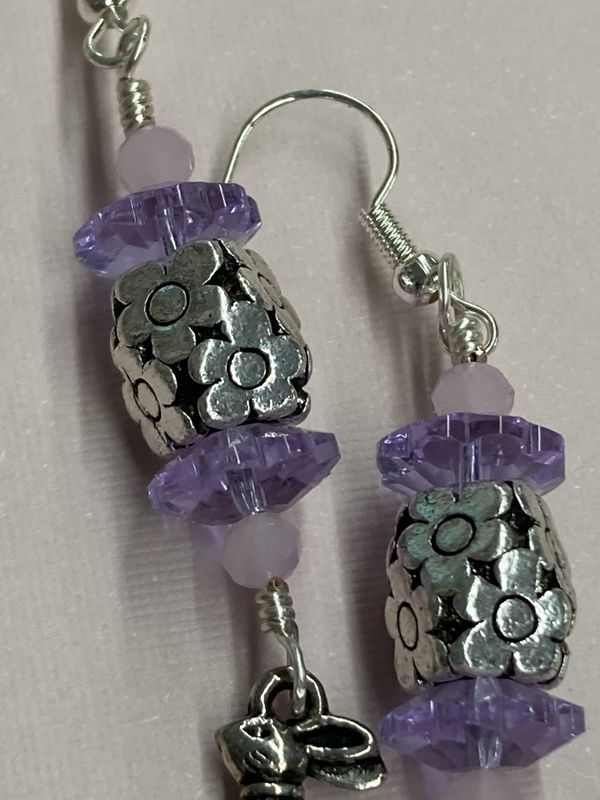 E008 Silver Rabbit Charm with Silver Daisy Beads, Daisy Crystals, and Pink Crystal Earrings