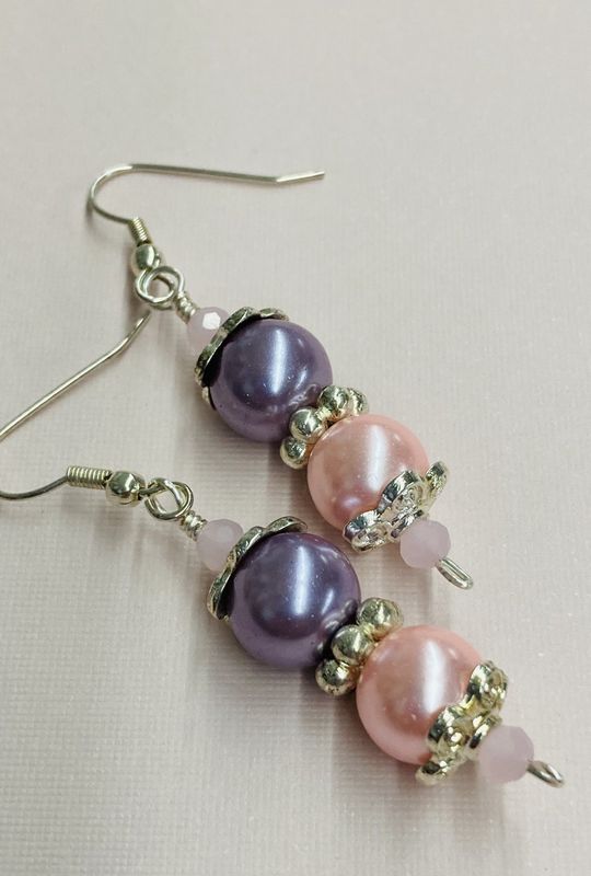 E032 Pink and Purple Glass beads with Silver Finding Earrings
