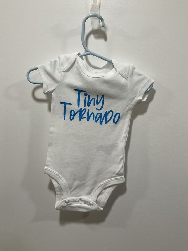 Onsie White w/Blue &quot;Tiny Tornado&quot; short sleeve 3 month