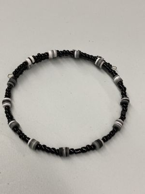 Ch004 Black Beads and Heishi Bead Choker
