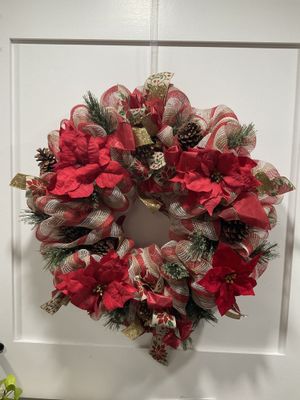 Wreath Mesh Burlap and Red with Pinecones, Red Poinsettias and Gold Ribbon