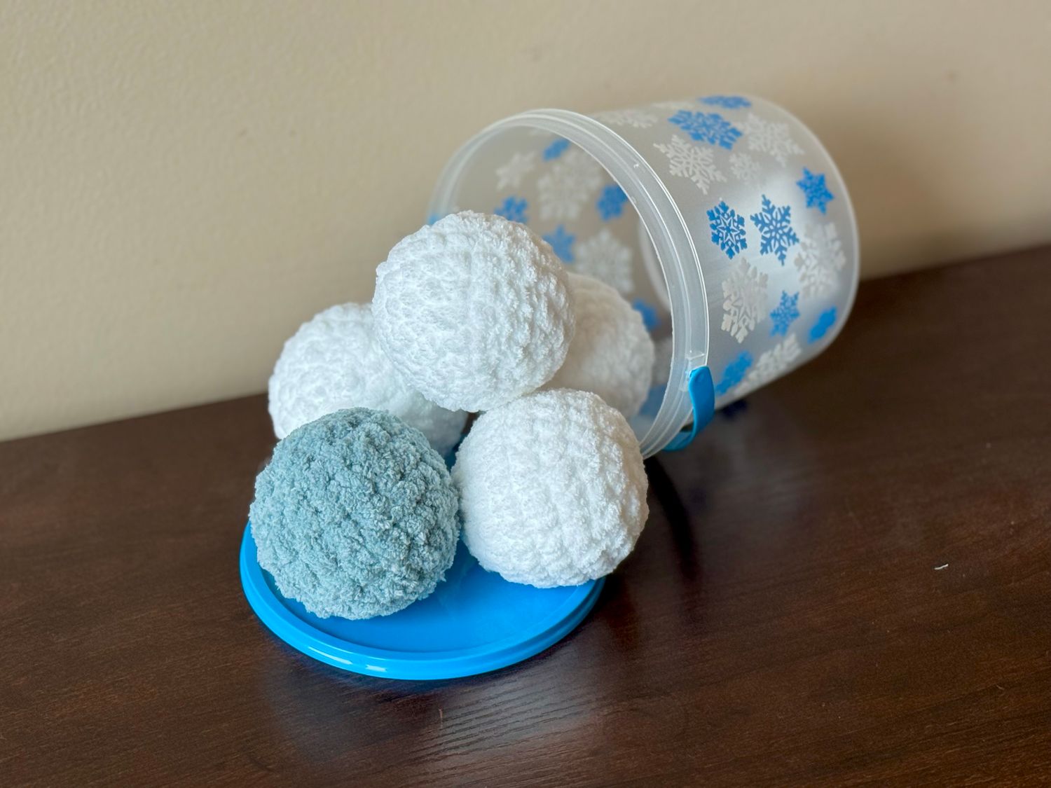 Indoor Snowball Fight - 5 pk